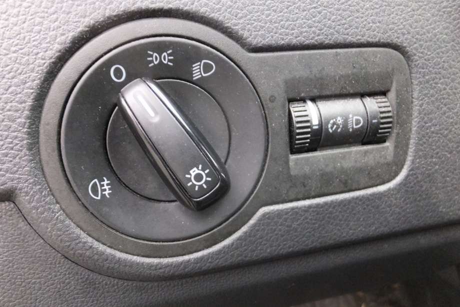 VW Polo 2009-2014 (Type V, Fase 1) , Motorkode: CGPB, Girkassekode: LNR