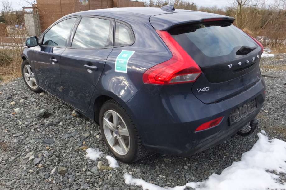 Volvo V40 2012-2019 , Motorkode: D4162T, Girkassekode: 