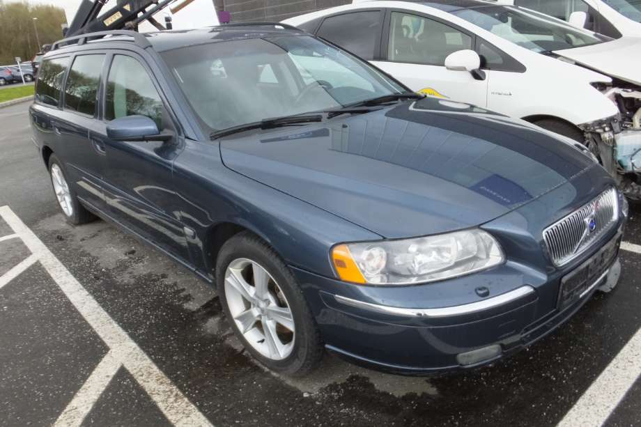 Volvo V70 2005-2007 (Type II, Fase 2) , Motorkode: D5244T5, Girkassekode: TF-80SC