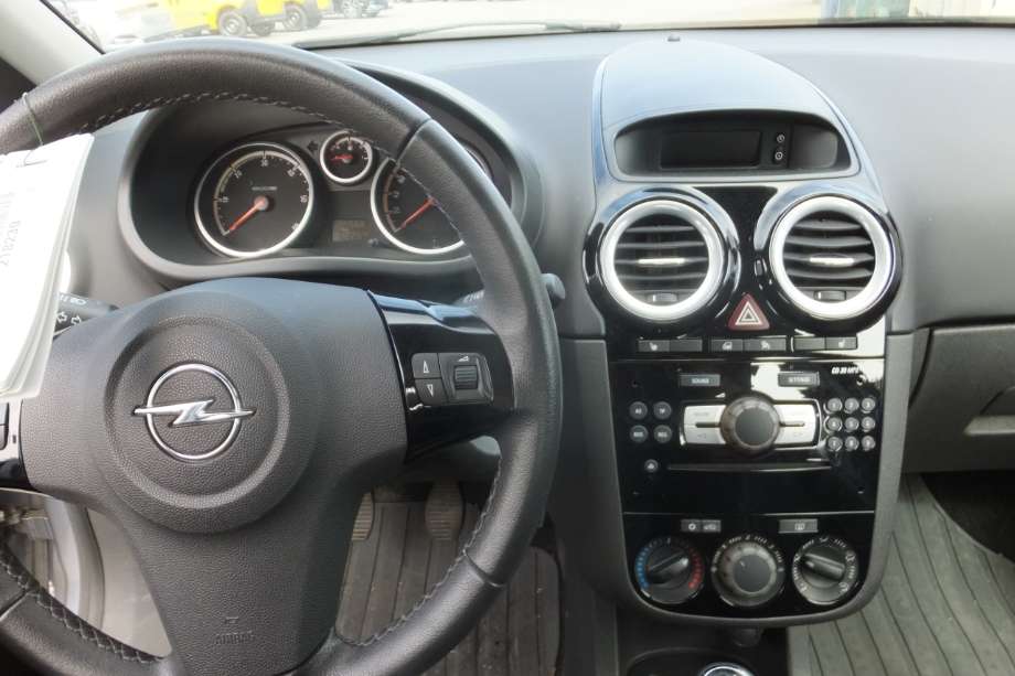 Opel Corsa D 2006-2014 , Motorkode: Z13DTJ, Girkassekode: M26