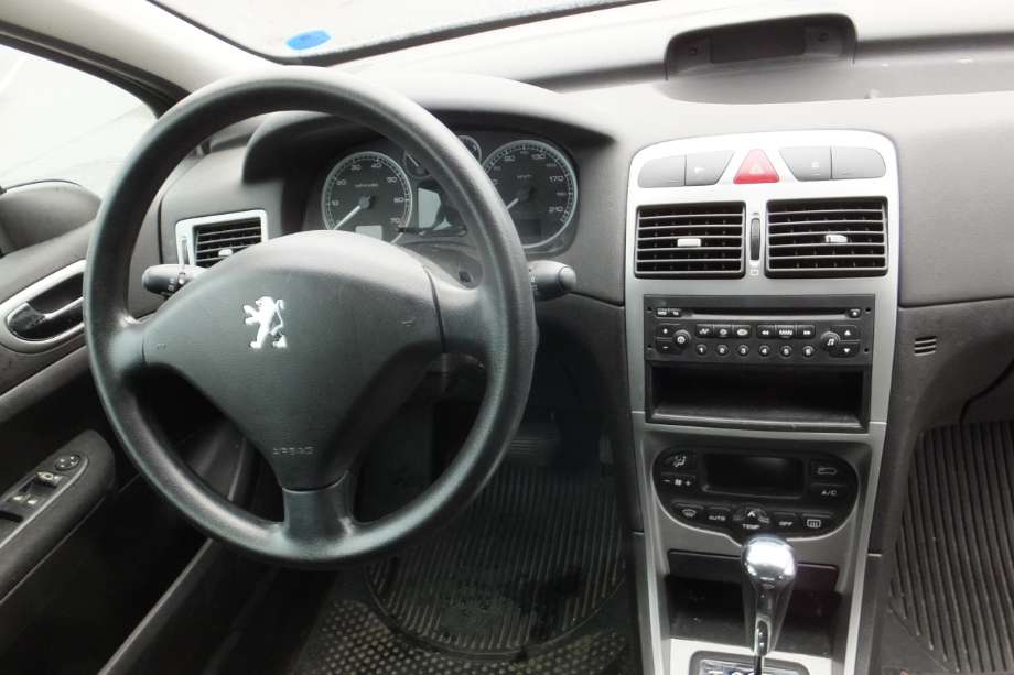 Peugeot 307 2001-2004 (Fase 1) , Motorkode: NFU, Girkassekode: 