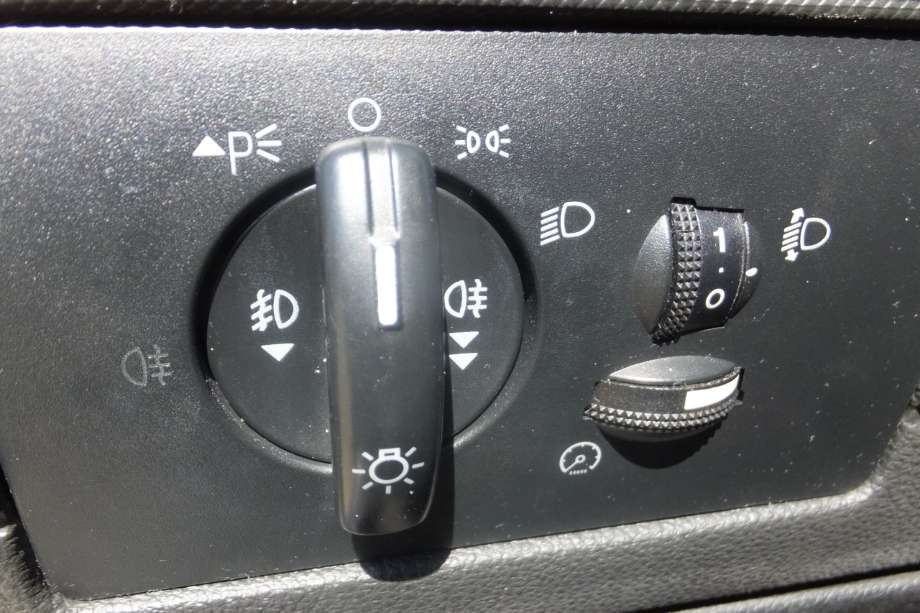 Ford Mondeo 2001-2007 (Type III) , Motorkode: MEBA, Girkassekode: MTX75