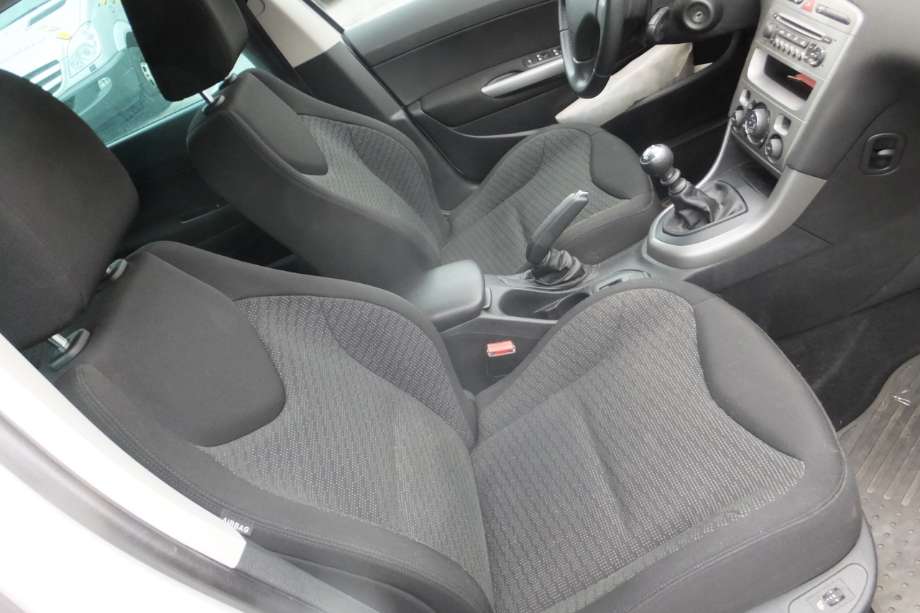 Peugeot 308 2011-2013 (Type I, Fase 2) , Motorkode: 9HZ, Girkassekode: 