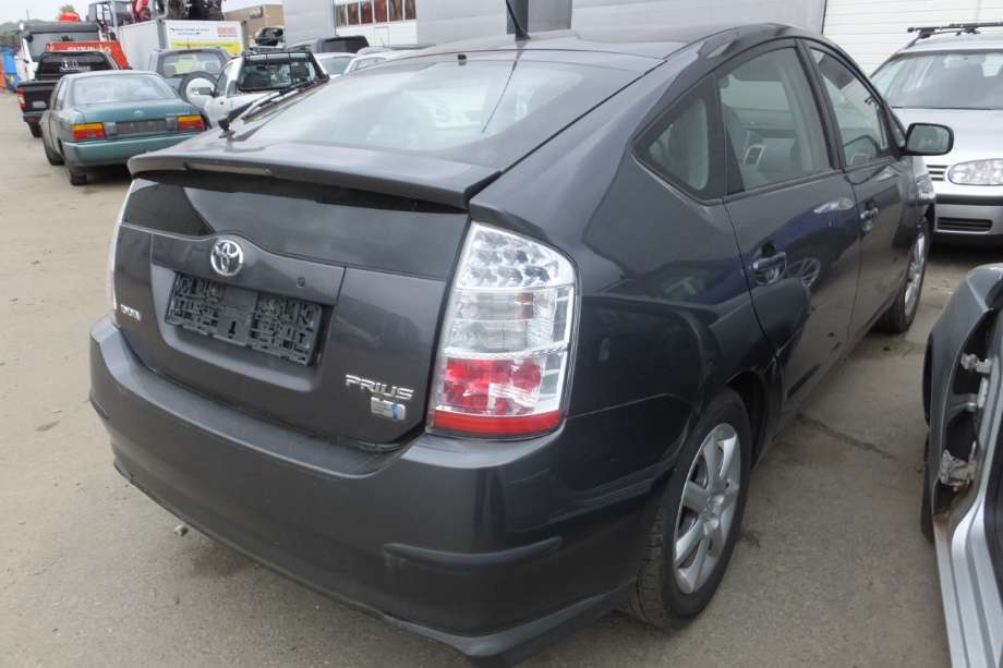 Toyota Prius 2004-2009 (Type II) (COMBI) (COMBI), Motorkode: 1NZ-FXE, Girkassekode: P112