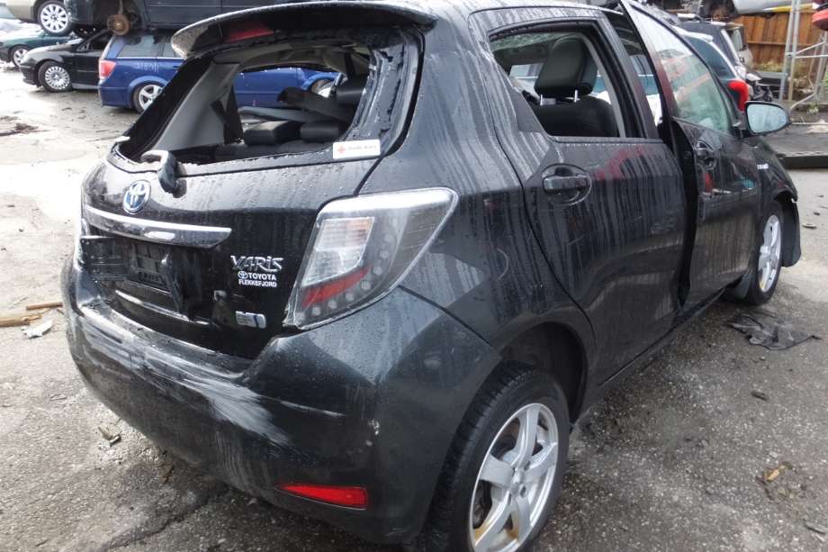 Toyota Yaris 2012-2014 (Type III, Fase 1) , Motorkode: 1NZ-FXE, Girkassekode: 