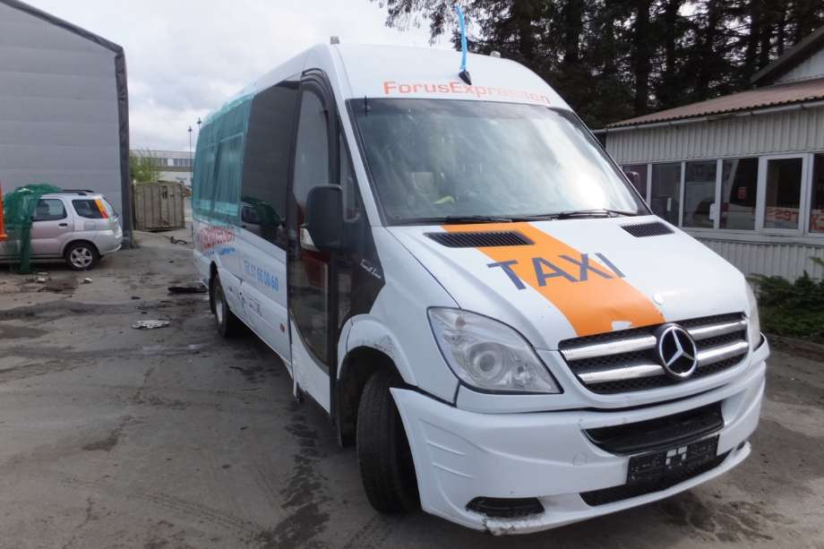 Mercedes Sprinter 2013-2018 (Fase 2) (906) (906), Motorkode: 642.896, Girkassekode: 722.902