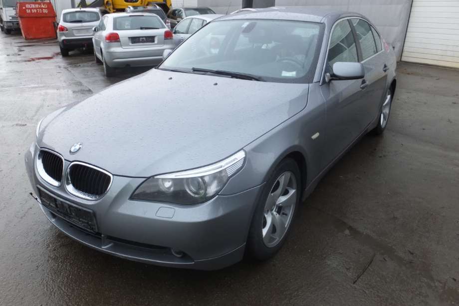 BMW 5-Serie 2003-2010 (E60/E61) (E60/E61), Motorkode: M54-B22, Girkassekode: GA6HP19Z