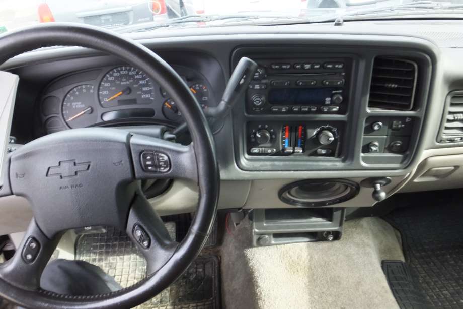 Chevrolet Tahoe 2001-2005 (Type II) , Motorkode: T, Girkassekode: