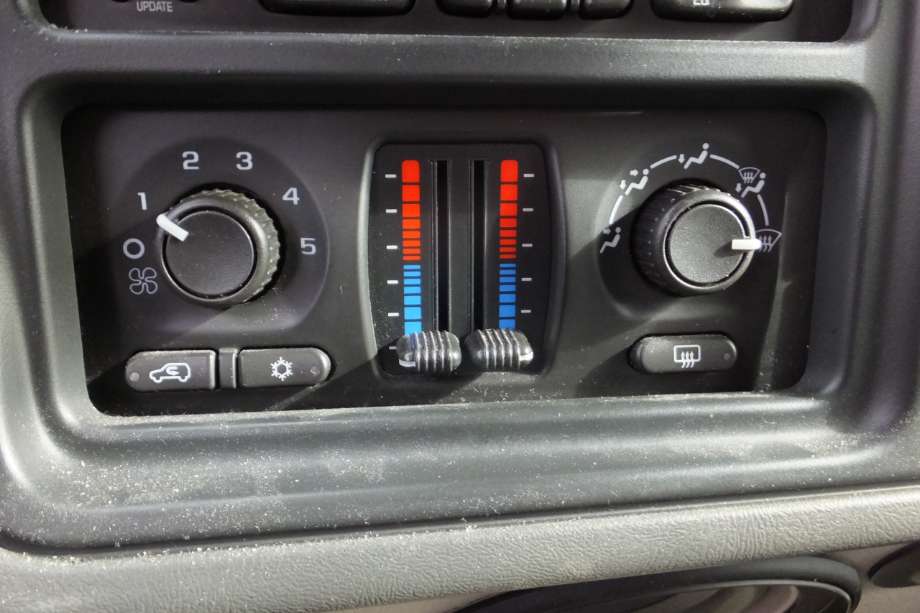 Chevrolet Tahoe 2001-2005 (Type II) , Motorkode: T, Girkassekode: