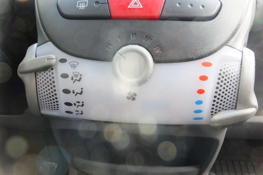 Peugeot 107 2006-2014 , Motorkode: CFA;CFB, Girkassekode: