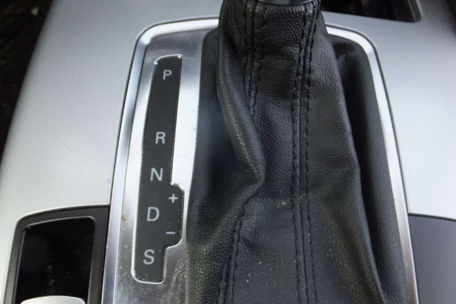 Audi A6 2008-2011 (Type III, Fase 2) (C6) (C6), Motorkode: CAGB, Girkassekode: LDQ