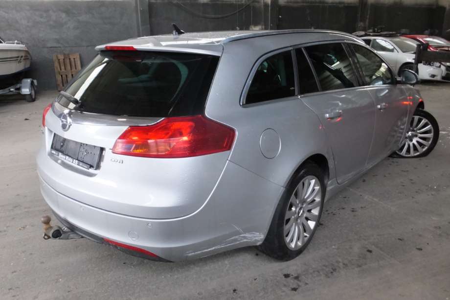Opel Insignia A 2009-2014 , Motorkode: A20DTC, Girkassekode: MF3