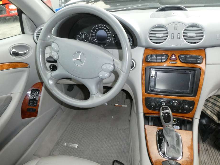 Mercedes CLK 2002-2009 (C209) (C209), Motorkode: M271.940, Girkassekode: 722.695