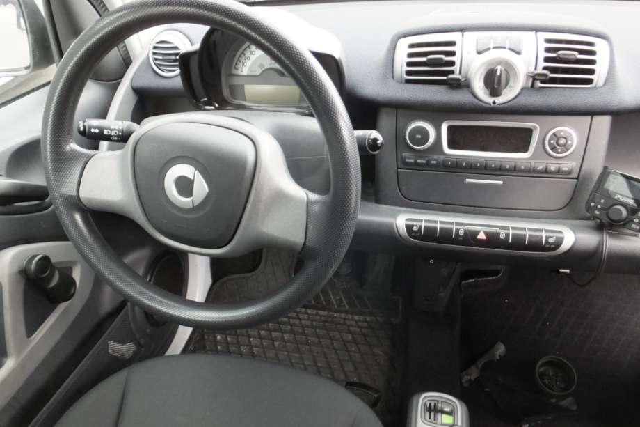 Smart Fortwo 2007-2014 (Type II) (W451) (W451), Motorkode: M132.910, Girkassekode: 717.481