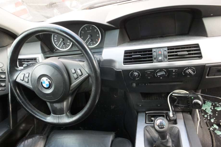 BMW 5-Serie 2003-2010 (E60/E61) (E60/E61), Motorkode: M54-B25, Girkassekode: GS6-37BZ-THEG