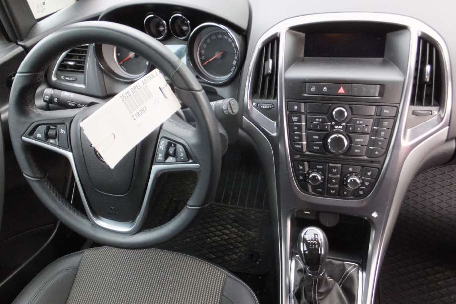 Opel Astra J 2010-2015 , Motorkode: A14NEL, Girkassekode: MZ4