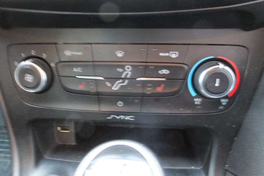 Ford Focus 2014-2018 (Type III, Fase 2) , Motorkode: XXDC;XXDD, Girkassekode: 
