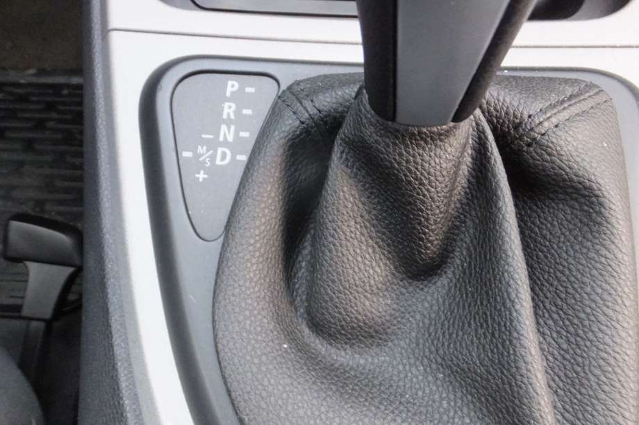 BMW 1-Serie 2004-2011 (E81/E82/E87/E88) (E81/E82/E87/E88), Motorkode: N47-D20A;N47-D20C, Girkassekode: GA6HP19Z