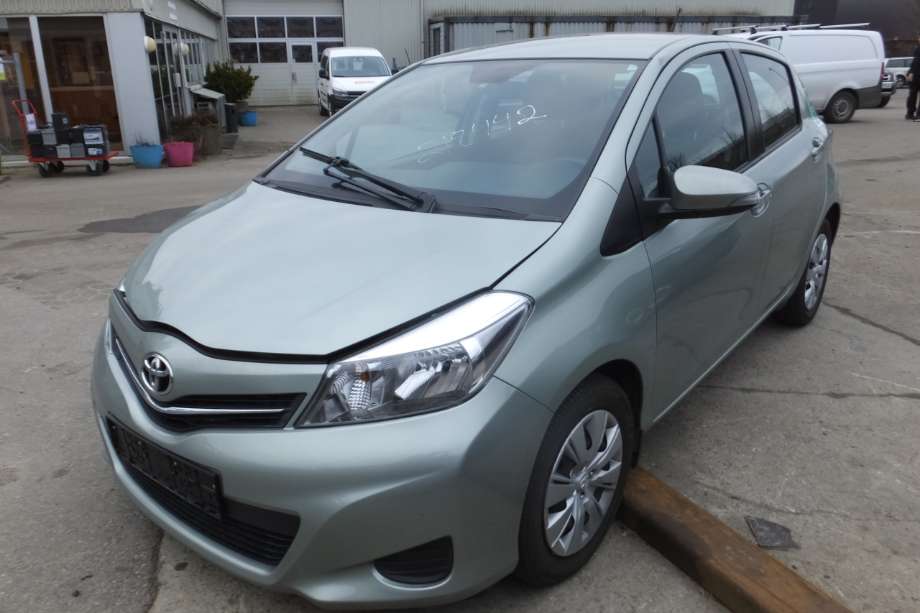 Toyota Yaris 2012-2014 (Type III, Fase 1) , Motorkode: 1NR-FE, Girkassekode: K411