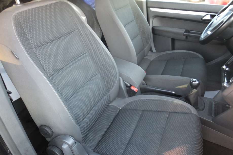 VW Touran 2010-2015 (Type I, Fase 3) , Motorkode: CAYC, Girkassekode: MFR