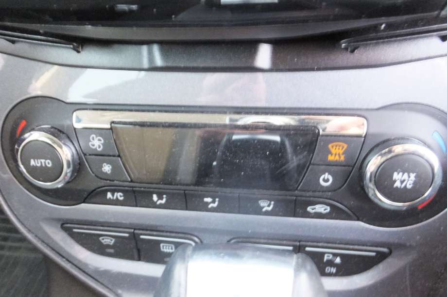 Ford Focus 2011-2014 (Type III, Fase 1) , Motorkode: TYDA, Girkassekode: 