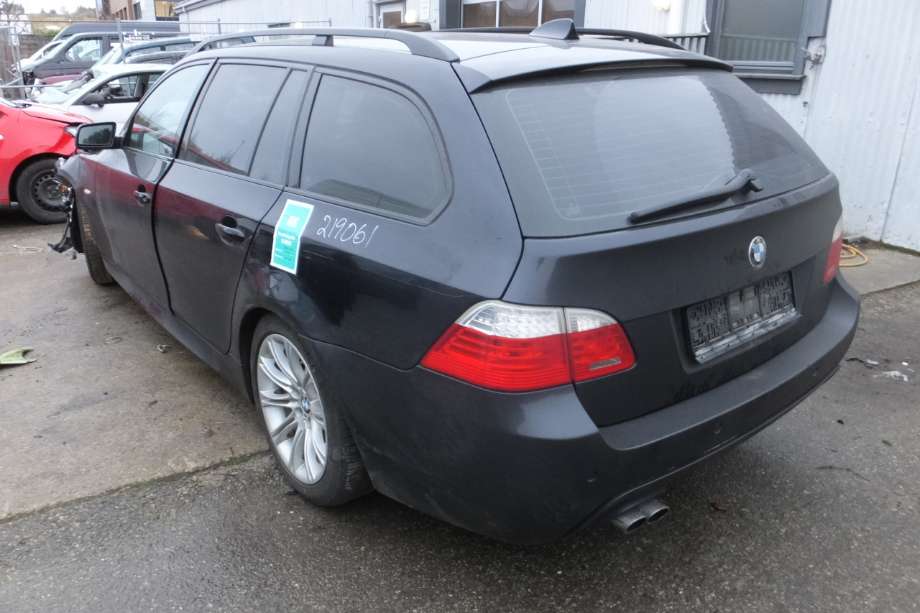BMW 5-Serie 2003-2010 (E60/E61) (E60/E61), Motorkode: M57-TUD30, Girkassekode: GA6HP19Z