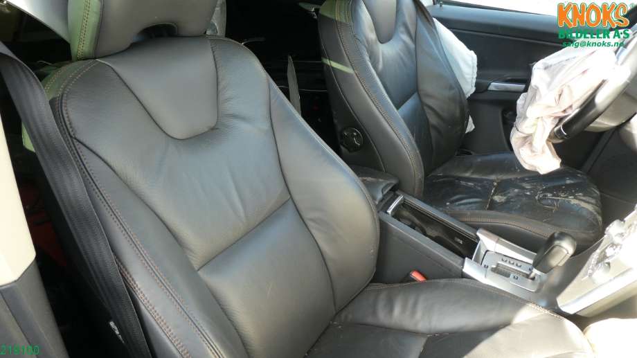 Volvo XC60 2008-2013 (Type I, Fase 1) , Motorkode: D5244T17, Girkassekode: 