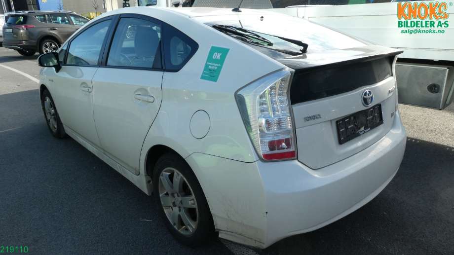 Toyota Prius 2009-2016 (Type III) (COMBI) (COMBI), Motorkode: 2ZR-FXE, Girkassekode: P410