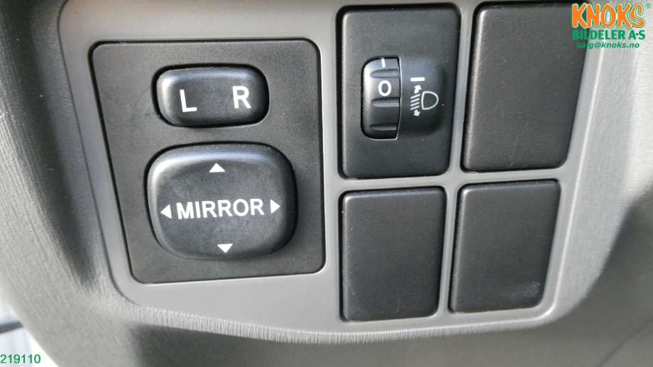 Toyota Prius 2009-2016 (Type III) (COMBI) (COMBI), Motorkode: 2ZR-FXE, Girkassekode: P410
