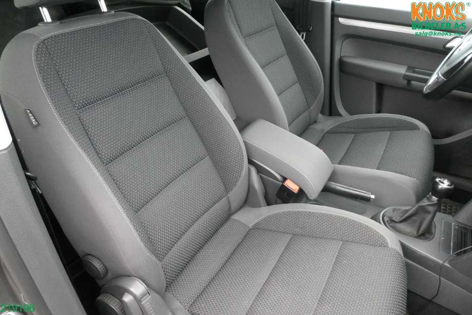 VW Touran 2010-2015 (Type I, Fase 3) , Motorkode: CFHC, Girkassekode: MAY