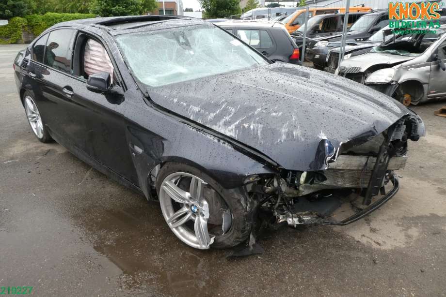 BMW 5-Serie 2010-2017 (F10/F11) (F10/F11), Motorkode: N47-D20C, Girkassekode: GA8HP45Z