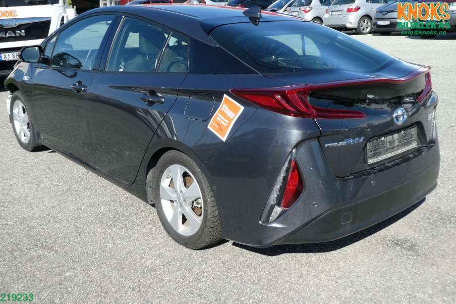 Toyota Prius 2016-2023 (Type IV) (combi) (combi), Motorkode: 2ZR-FXE, Girkassekode: P610