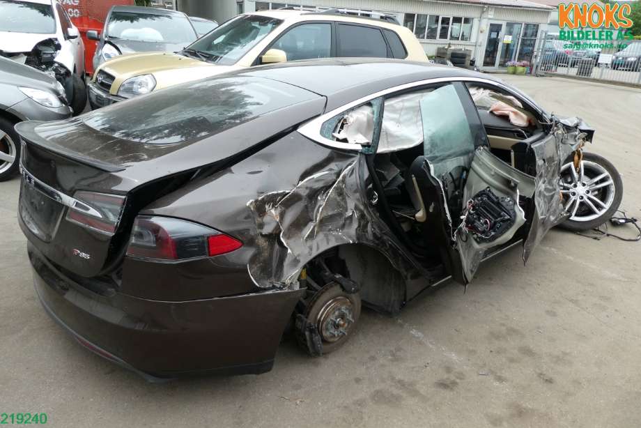 Tesla Model S 2013-2016 (Fase 1) , Motorkode: L1S, Girkassekode: 