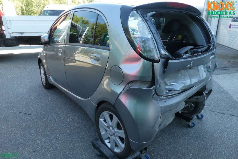 Mitsubishi i-MiEV 2010-->> , Motorkode: Y4F1, Girkassekode: 