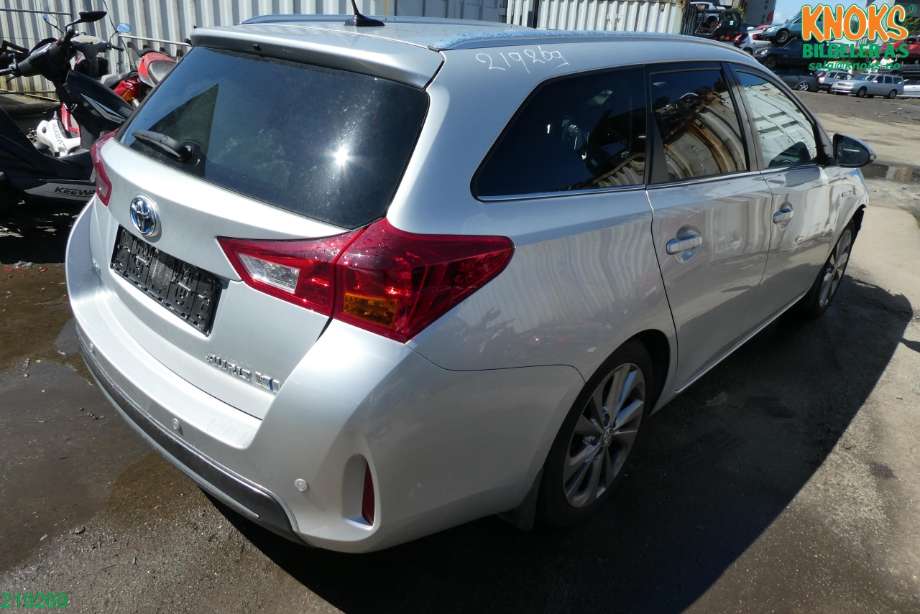 Toyota Auris 2013-2015 (Type II, Fase 1) , Motorkode: 2ZR-FXE, Girkassekode: 