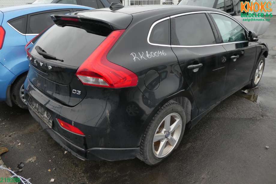 Volvo V40 2012-2019 , Motorkode: D5204T6, Girkassekode: 