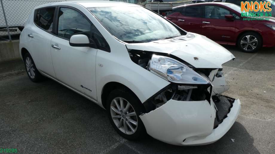 Nissan Leaf 2011-2017 (Type I) , Motorkode: EM61, Girkassekode:
