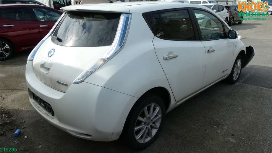 Nissan Leaf 2011-2017 (Type I) , Motorkode: EM61, Girkassekode:
