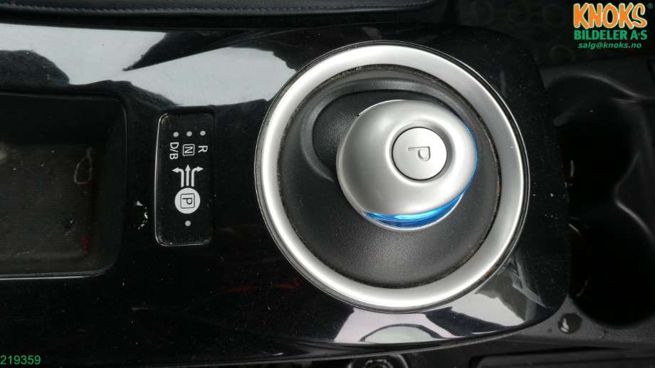 Nissan Leaf 2011-2017 (Type I) , Motorkode: EM61, Girkassekode: 