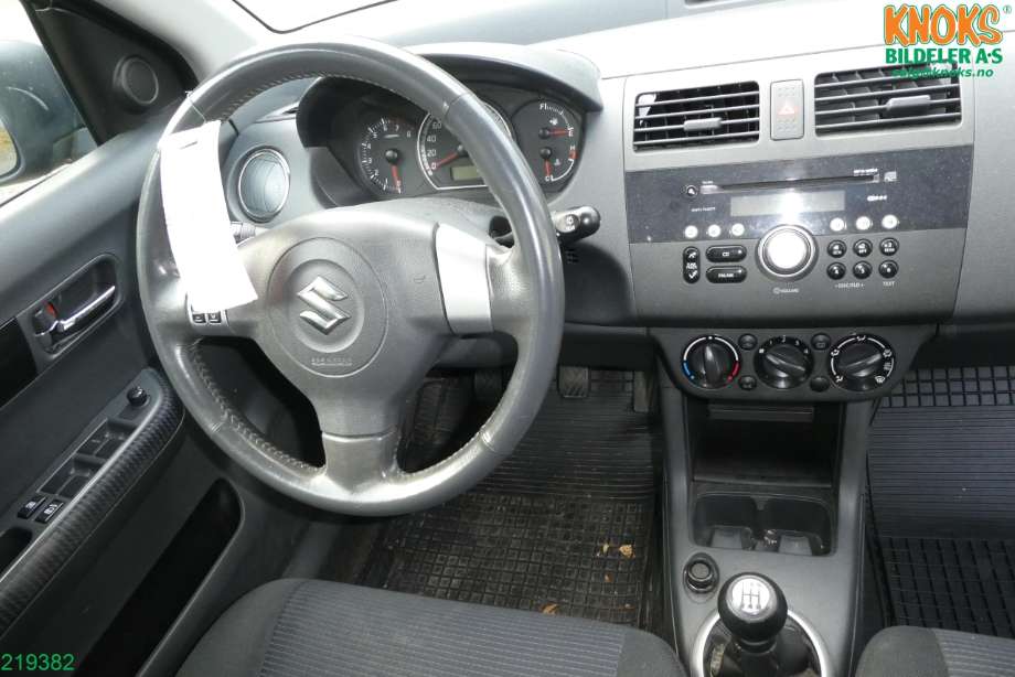 Suzuki Swift 2005-2010 , Motorkode: M13A, Girkassekode: 