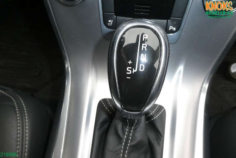 Volvo V70 2014-2016 (Type III, Fase 2) , Motorkode: D4162T, Girkassekode: