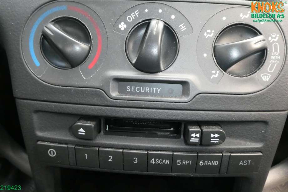 Toyota Yaris 2003-2005 (Type I, Fase 2) , Motorkode: 1ND-TV, Girkassekode: C153