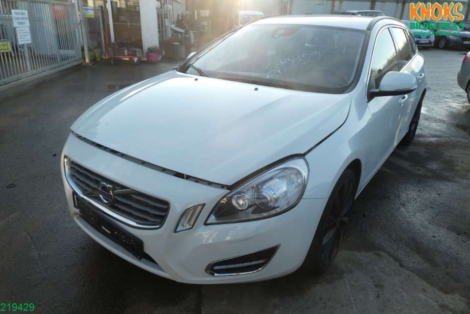 Volvo V60 2010-2013 (Type I, Fase 1) , Motorkode: D4162T, Girkassekode: 
