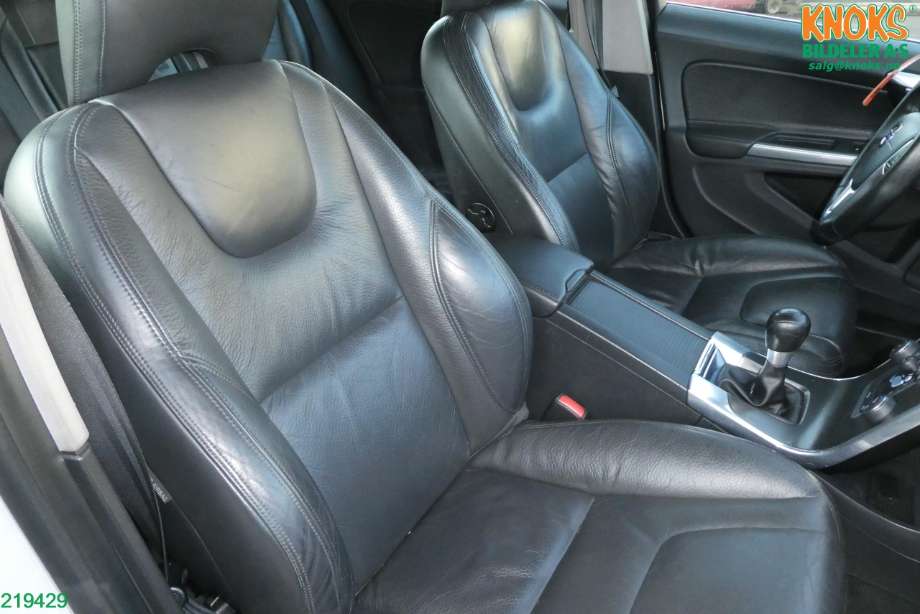 Volvo V60 2010-2013 (Type I, Fase 1) , Motorkode: D4162T, Girkassekode: 