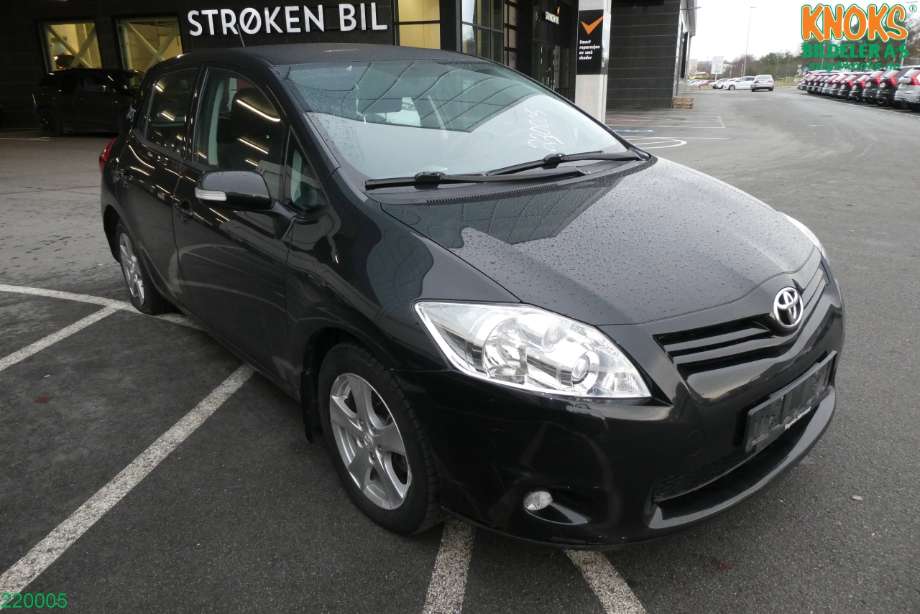 Toyota Auris 2010-2012 (Type I, Fase 2) , Motorkode: 1ZR-FAE, Girkassekode: EC60