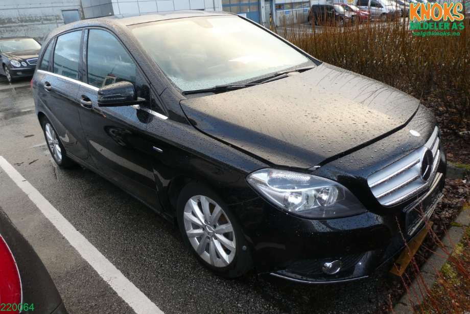 Mercedes B-Klasse 2011-2018 (W246) (W246), Motorkode: OM651.901, Girkassekode: 