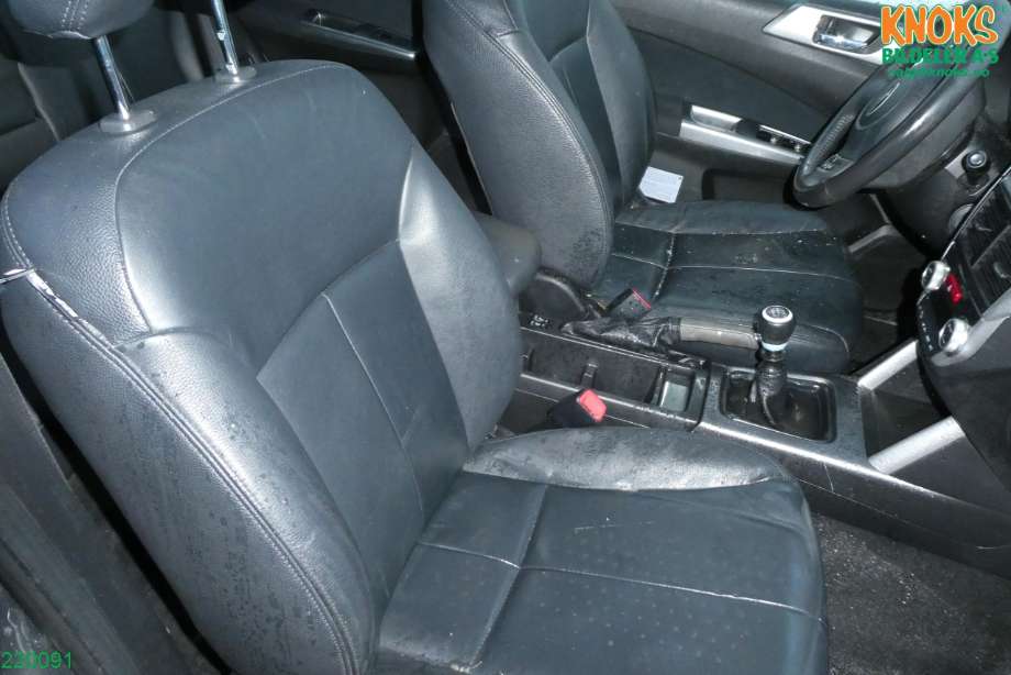 Subaru Forester 2008-2013 (Type III) , Motorkode: EE20, Girkassekode: TY757V1XAB