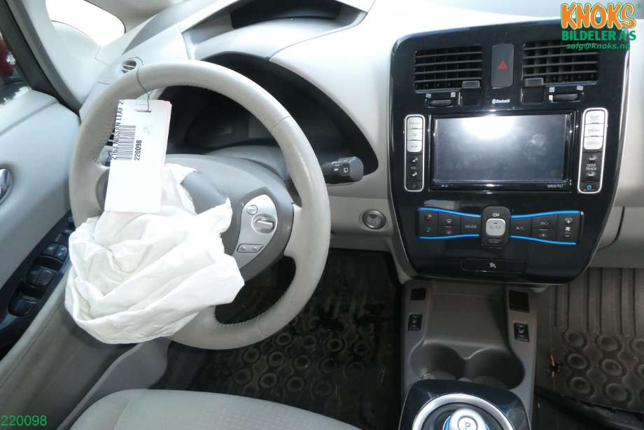 Nissan Leaf 2011-2017 (Type I) , Motorkode: EM61, Girkassekode: