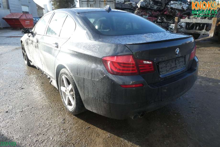 BMW 5-Serie 2010-2017 (F10/F11) (F10/F11), Motorkode: N20-B20B, Girkassekode: 