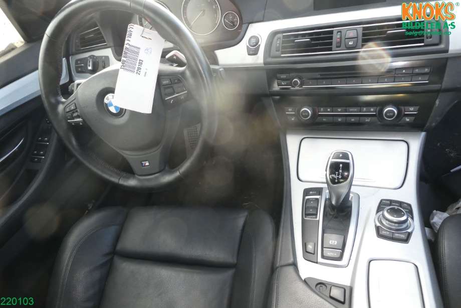 BMW 5-Serie 2010-2017 (F10/F11) (F10/F11), Motorkode: N20-B20B, Girkassekode: 